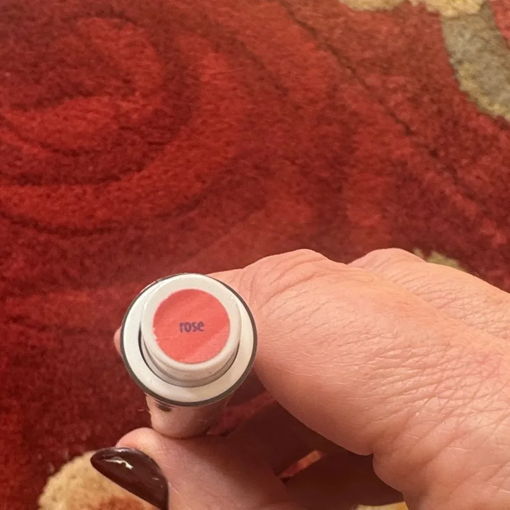 tarte luxurious lip